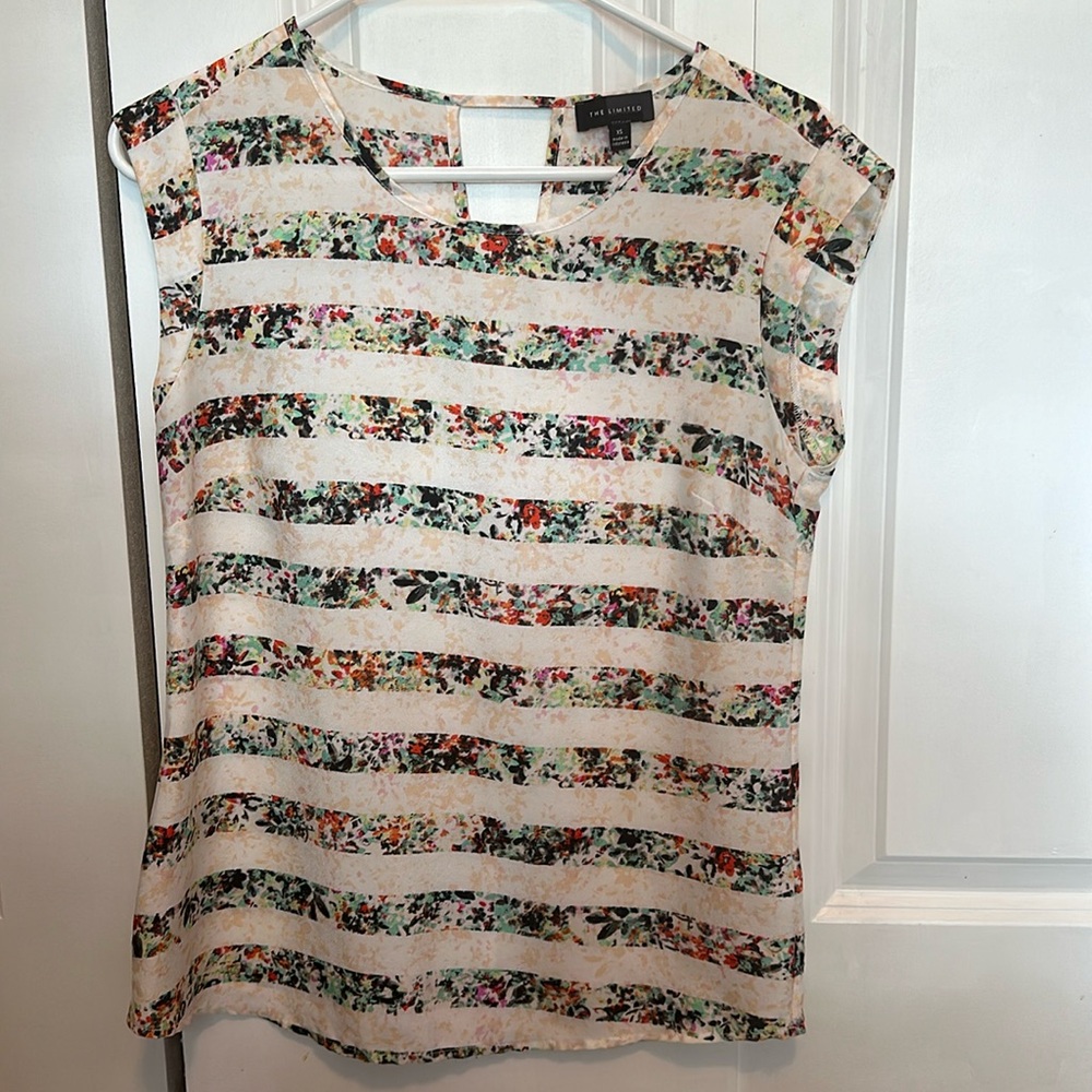 The Limites Top / Blouse